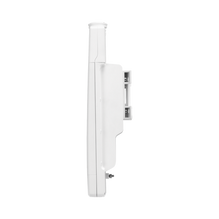 Radio de Backhaul de alta capacidad hasta 1.2 Gbps, banda licenciada 11 GHz (10.7-11.7 GHz), no incluye duplexers