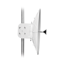 Antena direccional para AF11, Doble polaridad, 10 a 11.7 GHz, 2 ft, Alta ganancia en 34 dBi, Montaje incluido